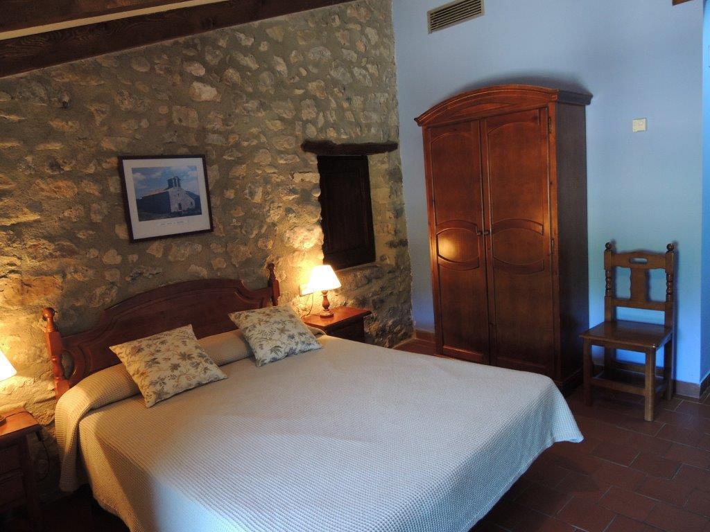 Hostal De La Rovira Oix Esterno foto
