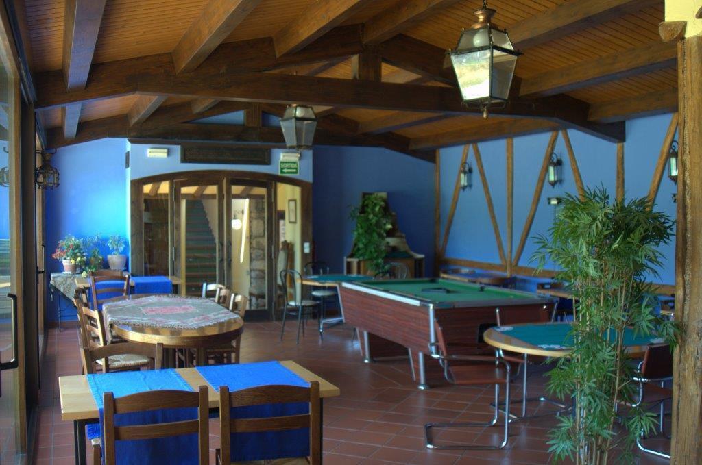 Hostal De La Rovira Oix Esterno foto